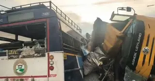 ভারতে বাস-ট্রাকের সংঘর্ষে নিহত ২৪